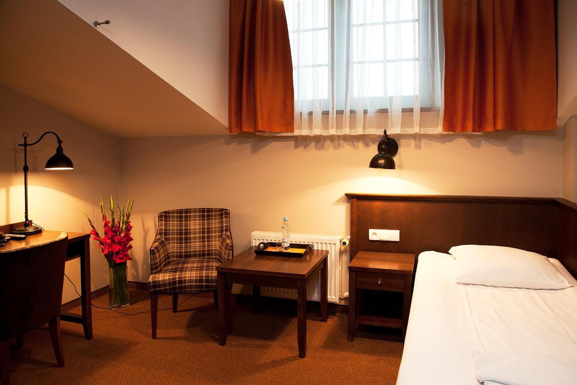 Hotel Biesiada Bogucin  Bilik gambar